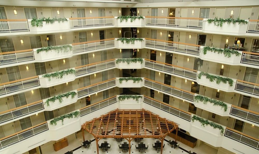 Embassy Suites Newark - Wilmington/South Interior photo