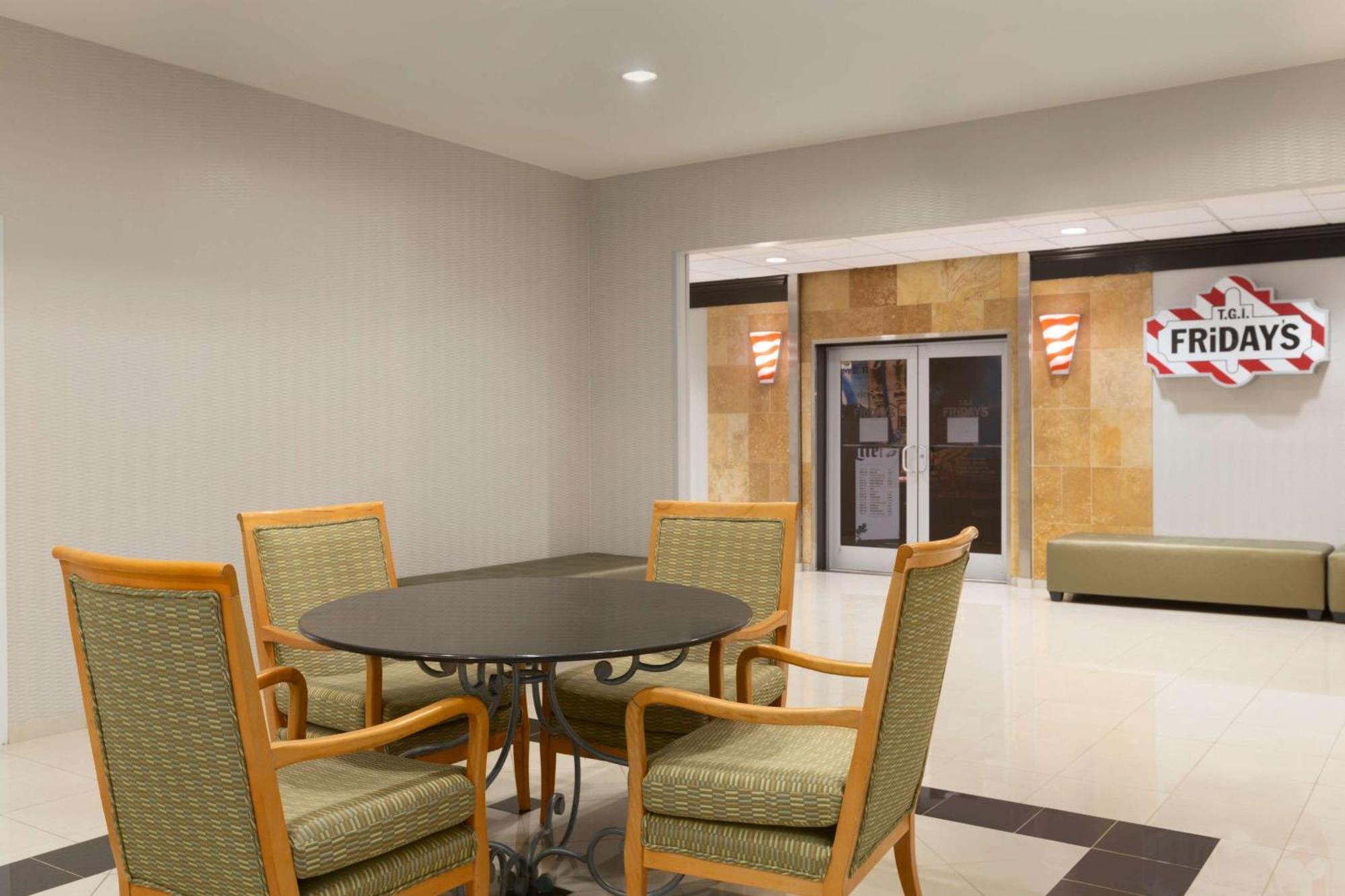 Embassy Suites Newark - Wilmington/South Exterior photo