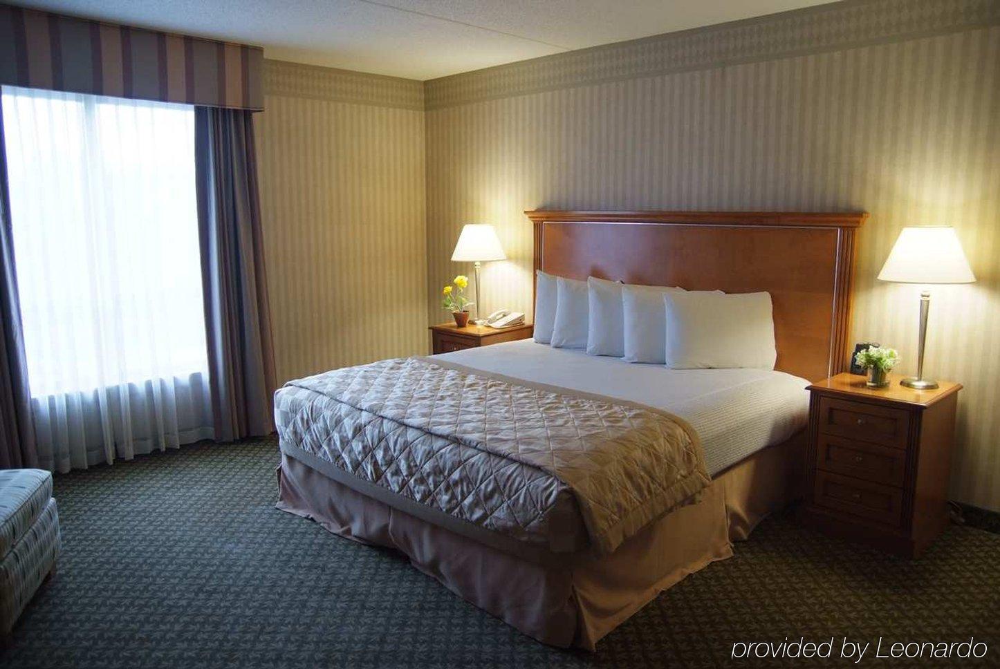 Embassy Suites Newark - Wilmington/South Room photo