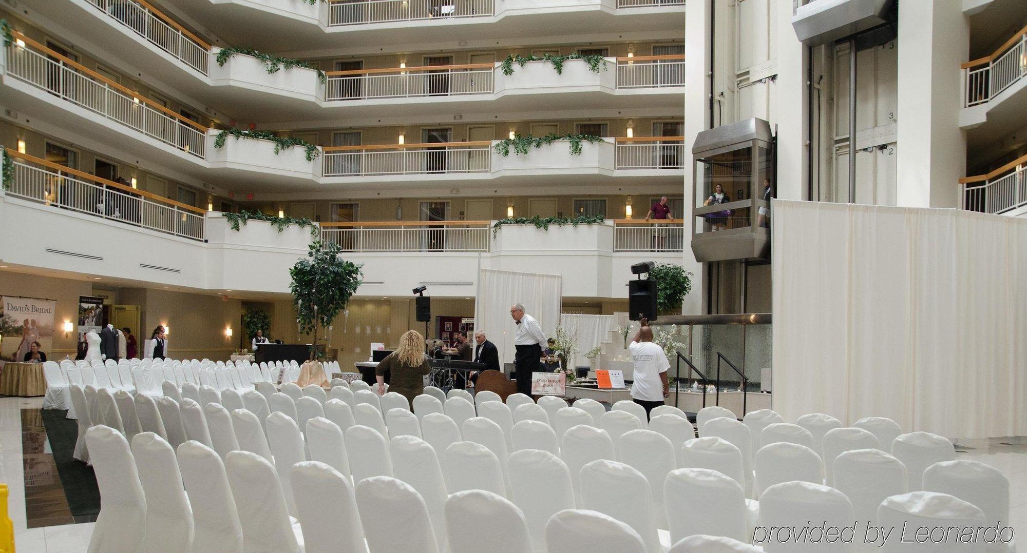 Embassy Suites Newark - Wilmington/South Exterior photo