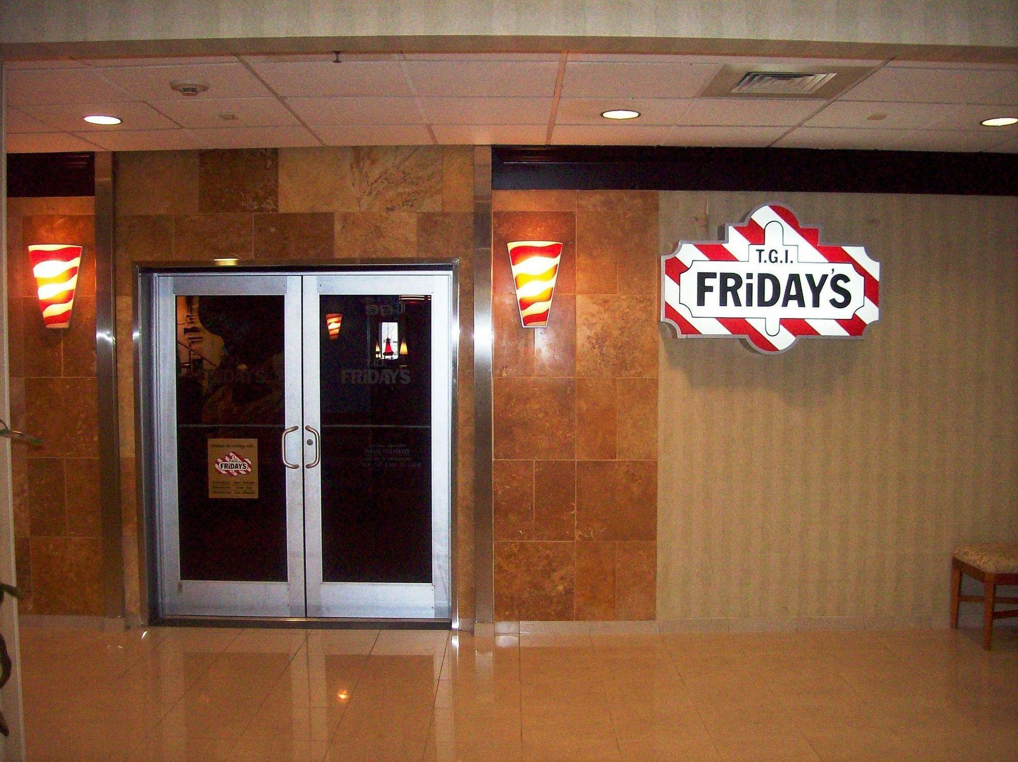 Embassy Suites Newark - Wilmington/South Exterior photo