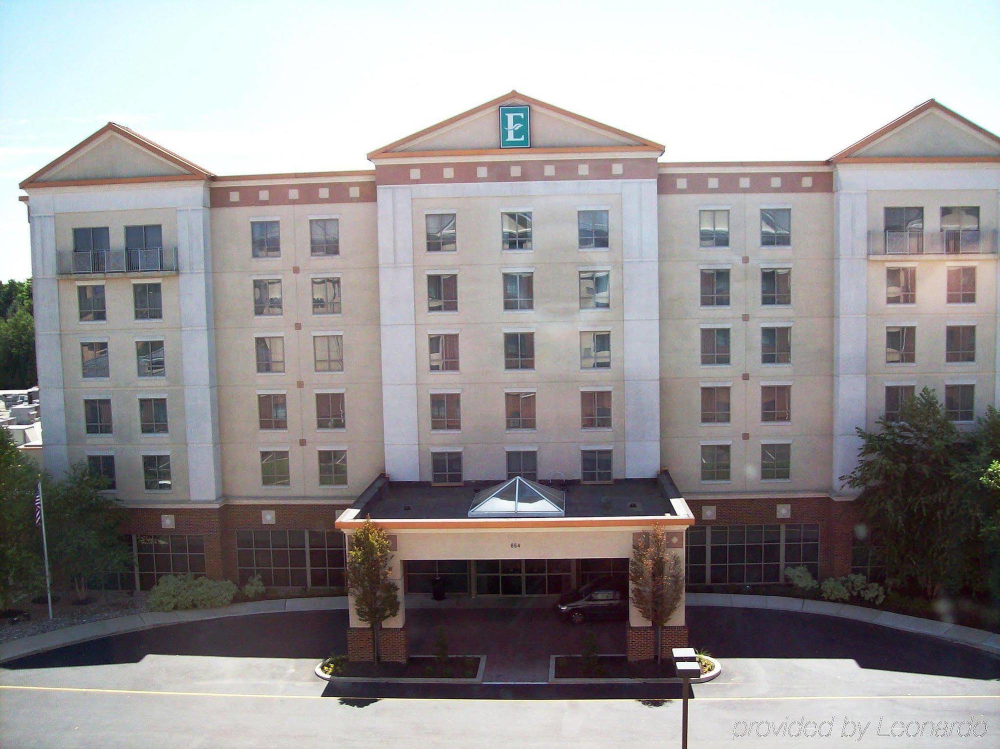 Embassy Suites Newark - Wilmington/South Exterior photo